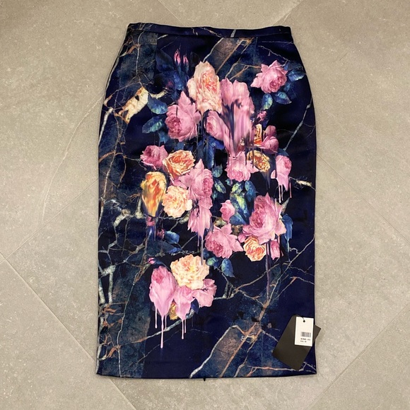MSGM Skirt - Picture 3 of 7